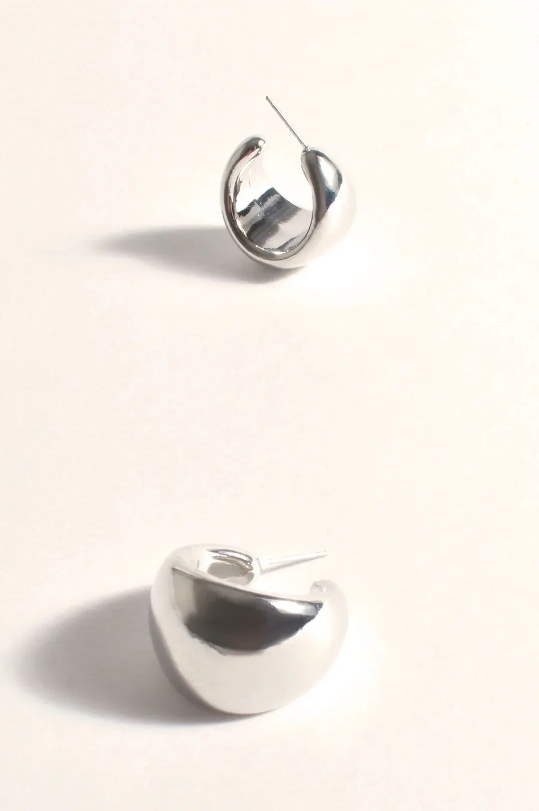 AED-3932SILV ADORNE EARRINGS