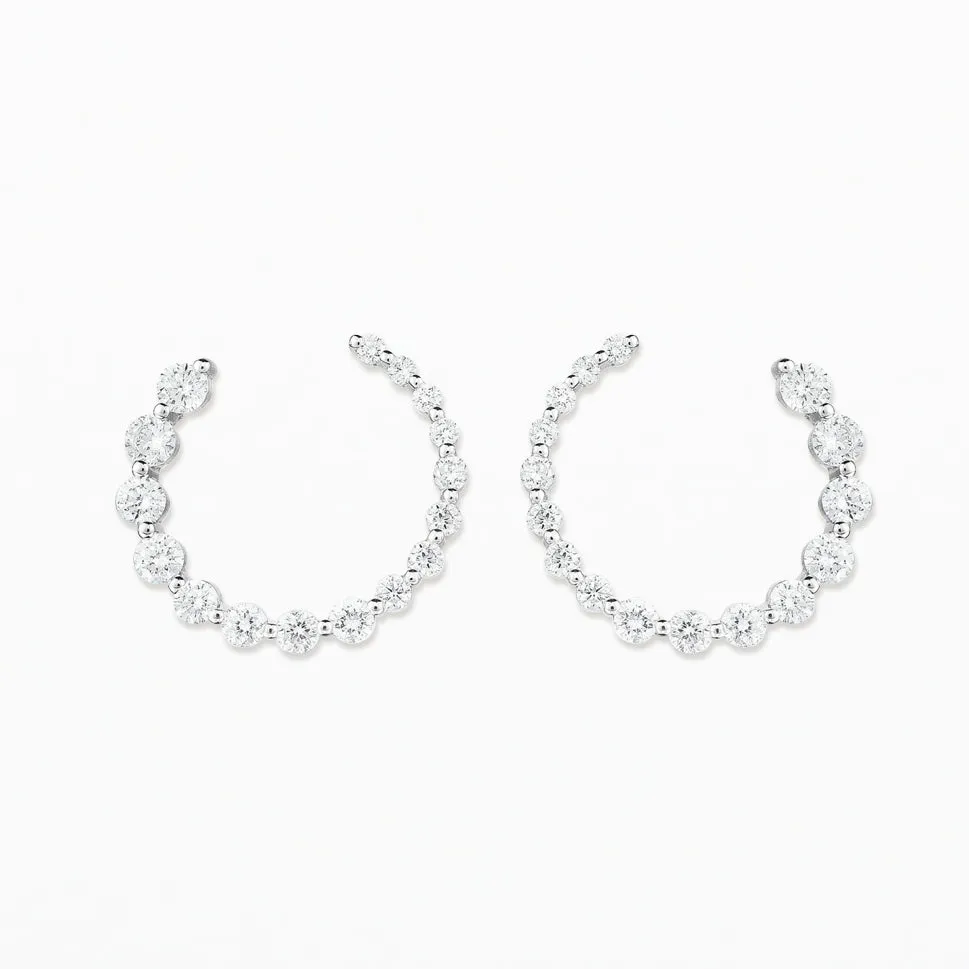 Ava Graduated Diamond Circle Studs