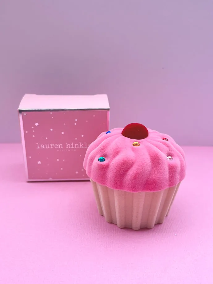 Bunny Flower Ring in Velvet Cupcake Box