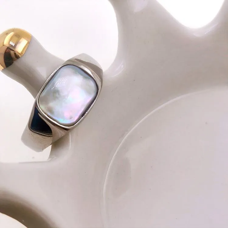 Cat's Eye Cream Gem Rounded Square Stone Ring All-match Maillard Retro Niche Simple High-end Jewelry