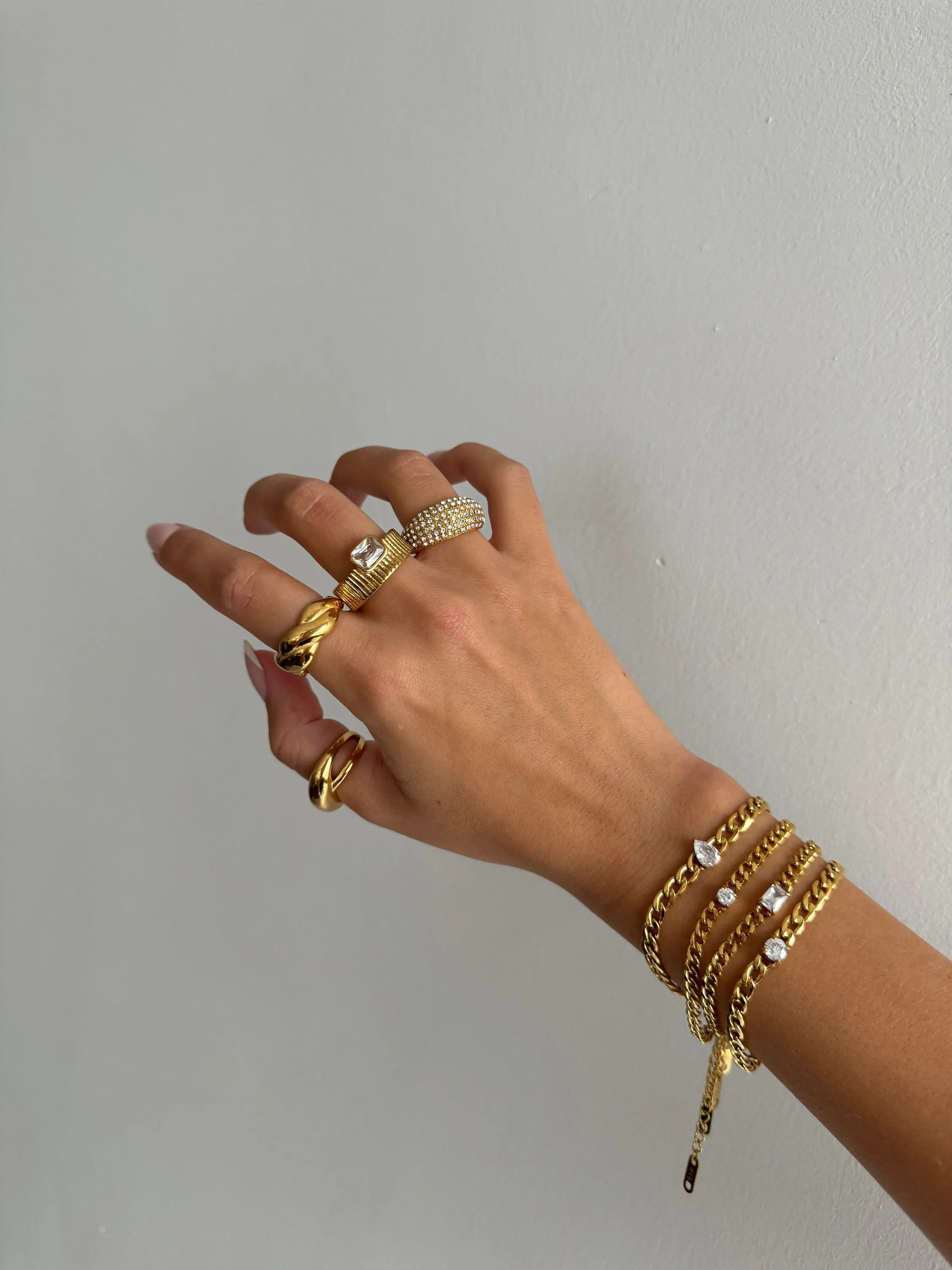 Cerese Chain Bracelet