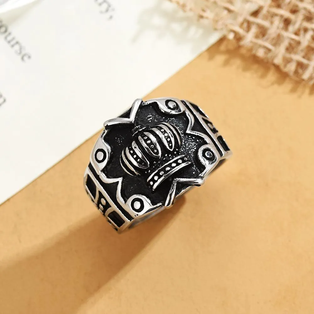European And American Titanium Steel Crown Ring Retro Trendy Men's Personality Punk Stainless Steel Cross Crown Ring Factory Direct Supply