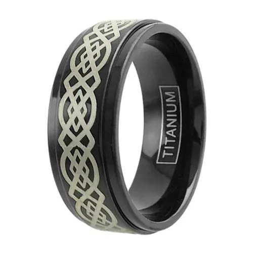 Gorgeous Black Titanium Ring with Engraved Celtic Knot in Gold.