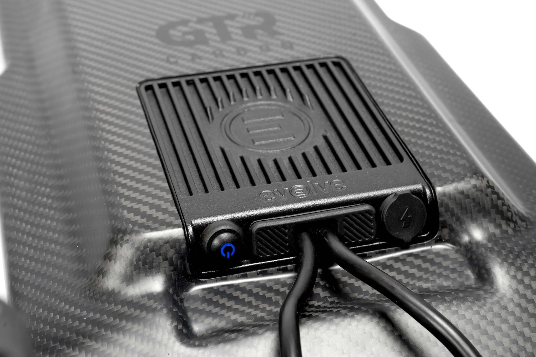 GTR Carbon Electric Skateboard 2 in 1 Series 2