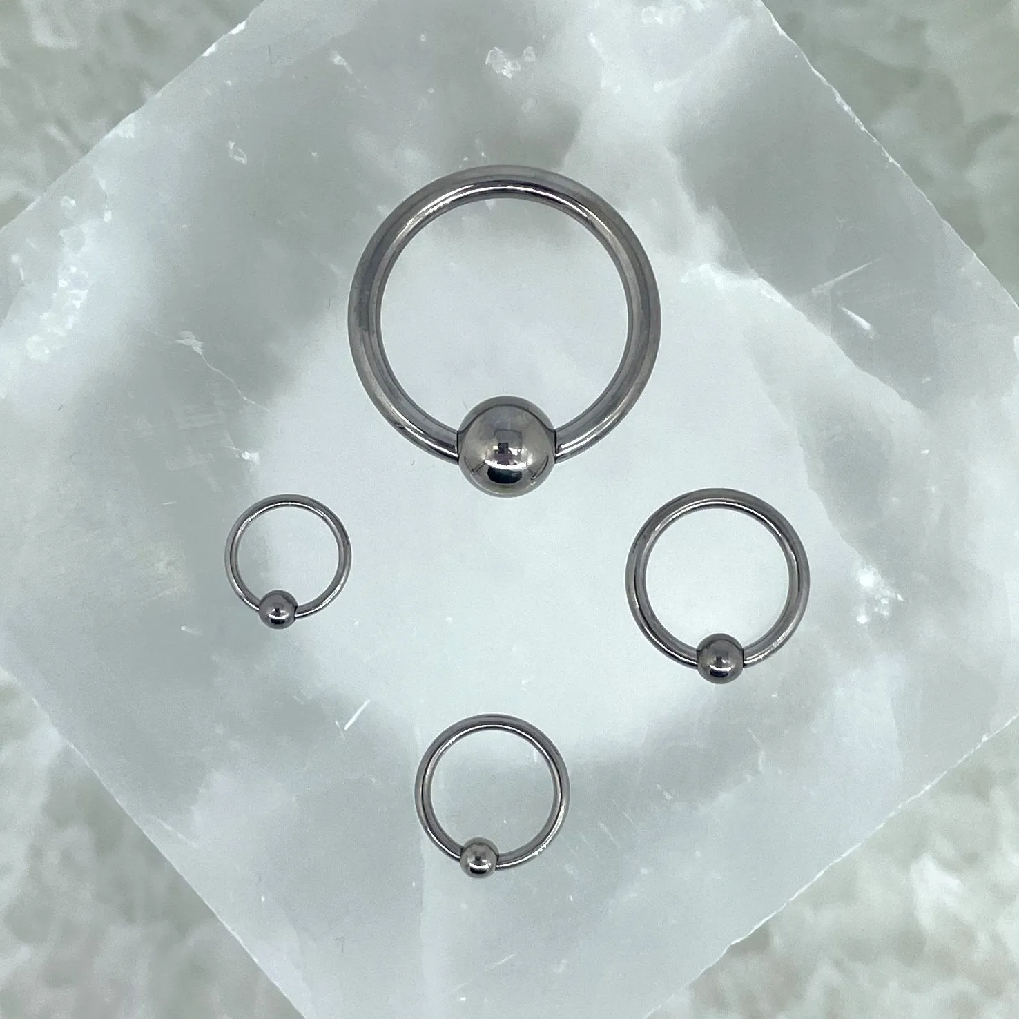 Implant Grade Titanium Captive Bead