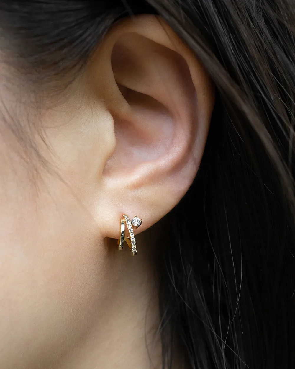 INTRIGUE Hoop Earrings in Gold