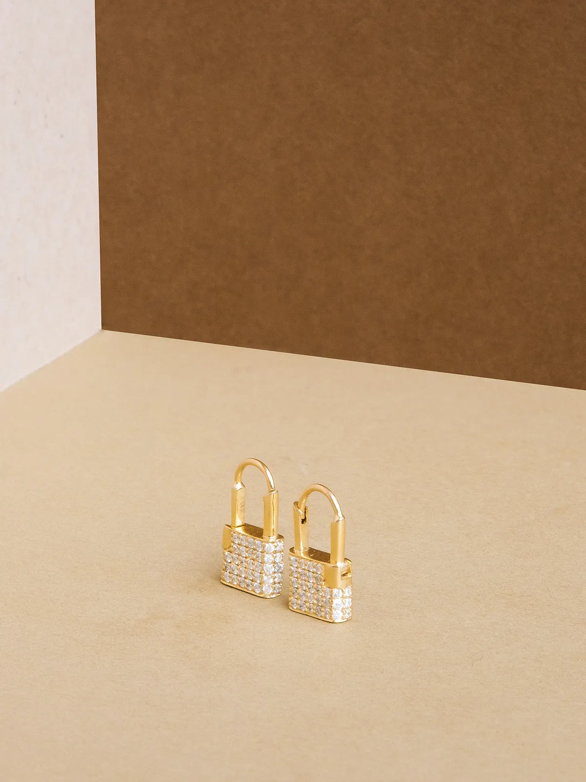 Lock Hoops