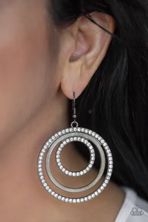 Paparazzi Rippling Refinement Earrings - Black