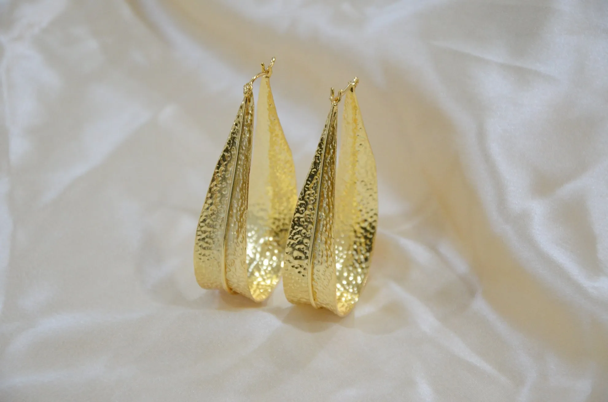 Rimjhim Hoops