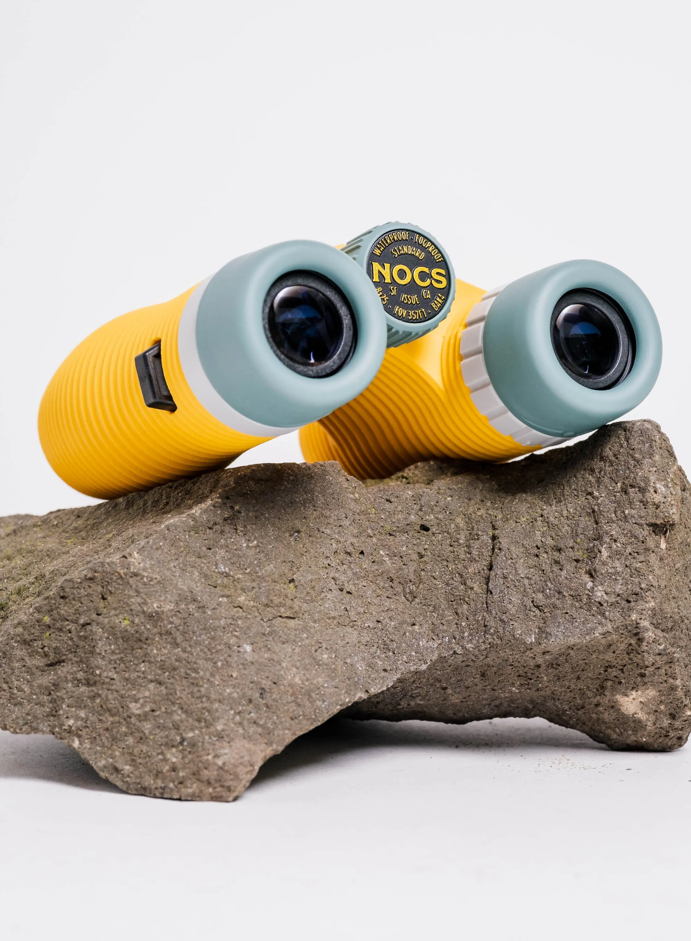Standard Issue 8 x 25 Binoculars in Canary