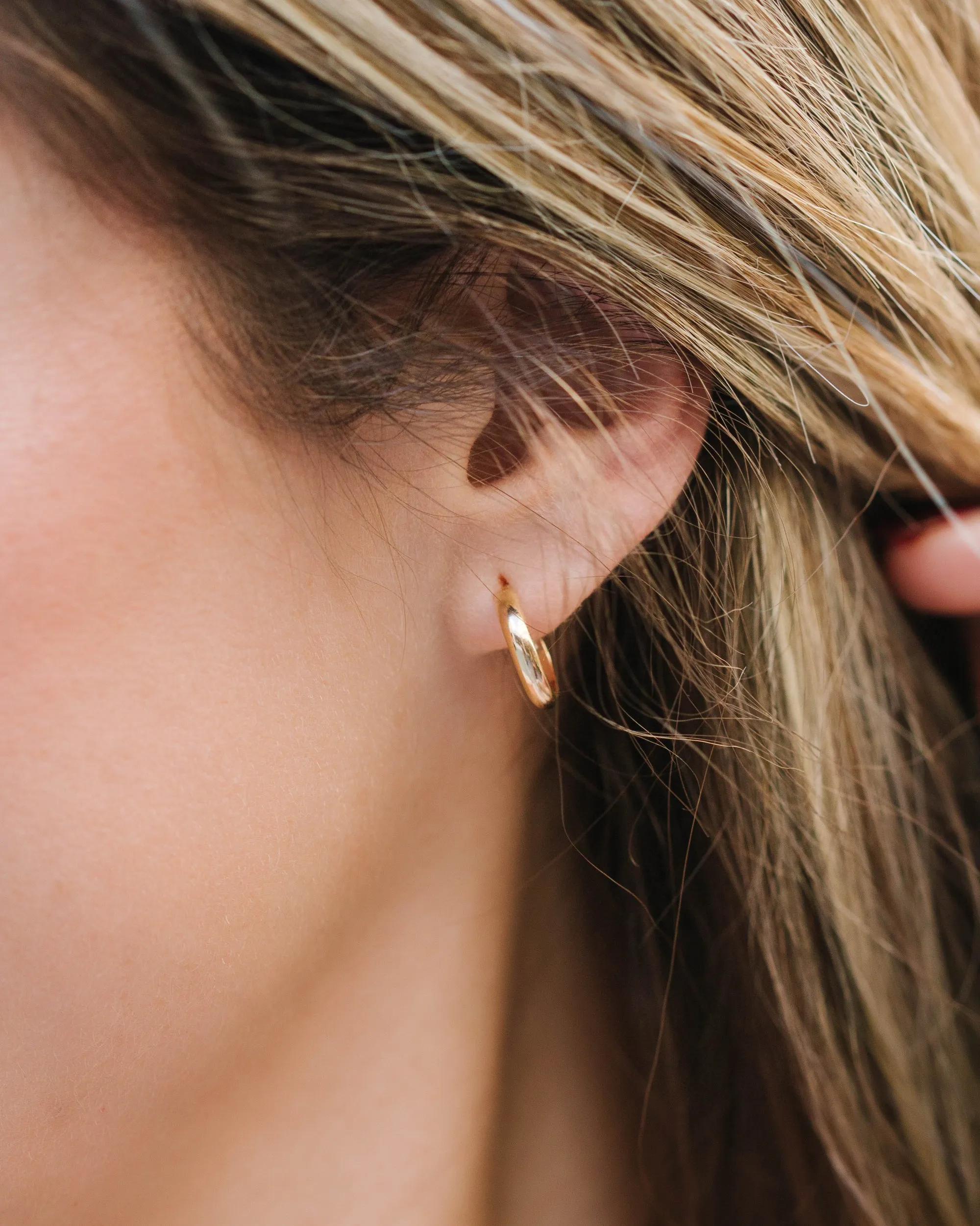 Tara Hoop Earrings