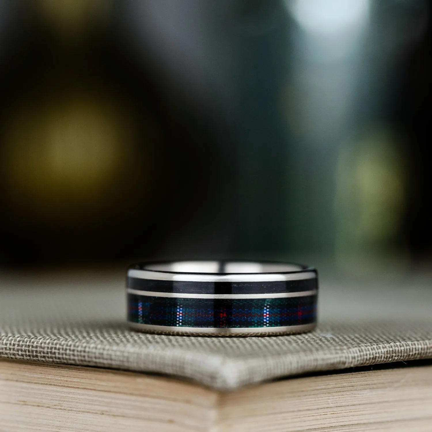 The Celtic - Scottish National Tartan | Men's Titanium Wedding Band with Whiskey Barrel & Tartan