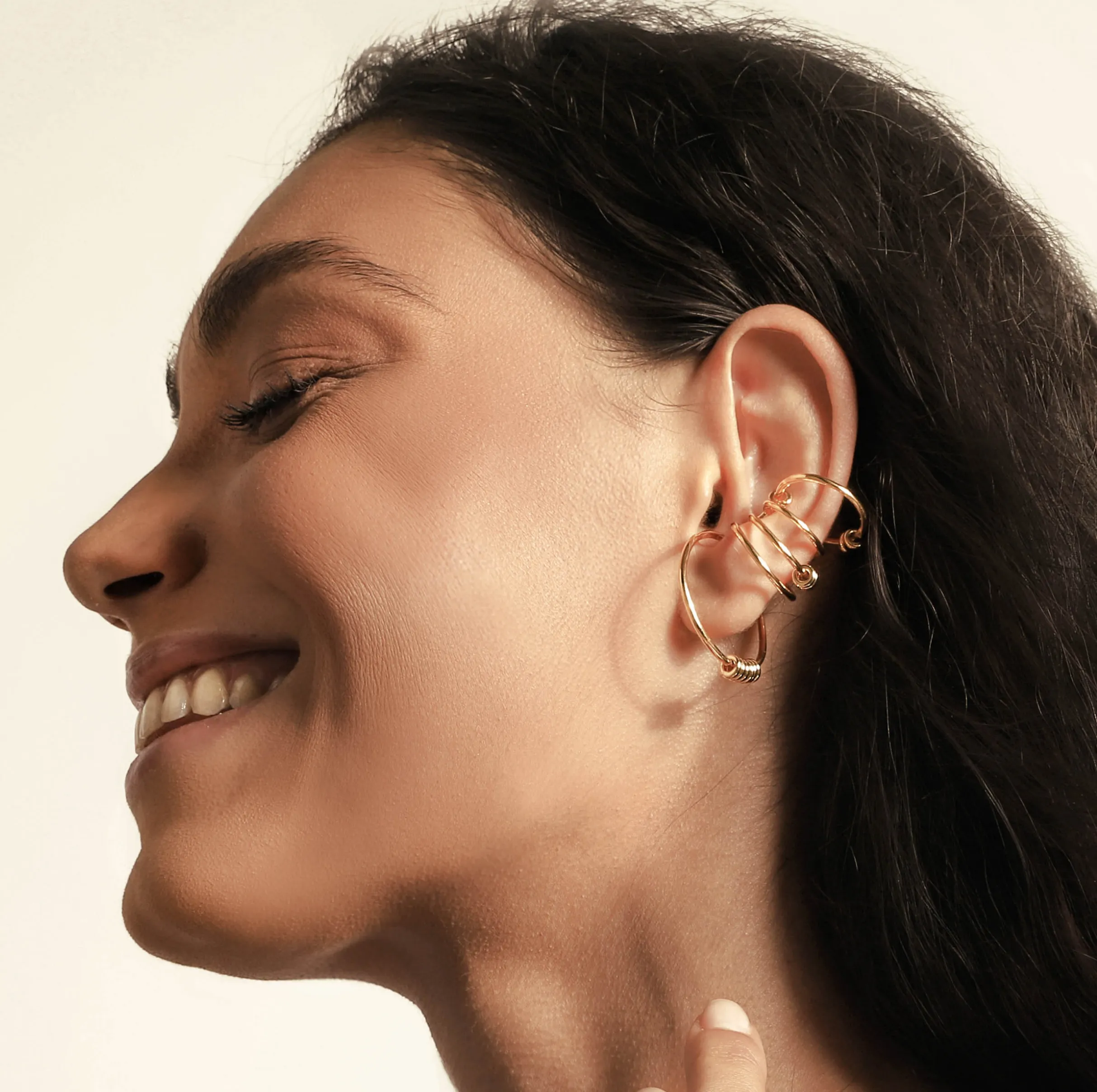 THE HOOPS EAR CUFF