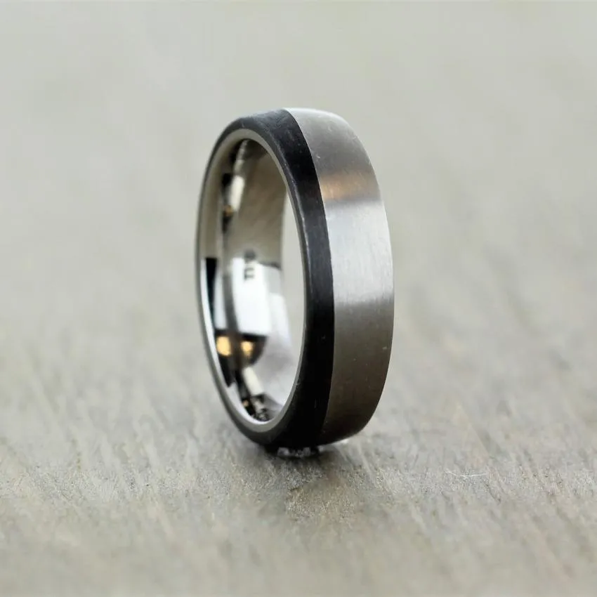 The Horizon - 8mm Carbon Fibre & Titanium Wave Wedding Ring Band