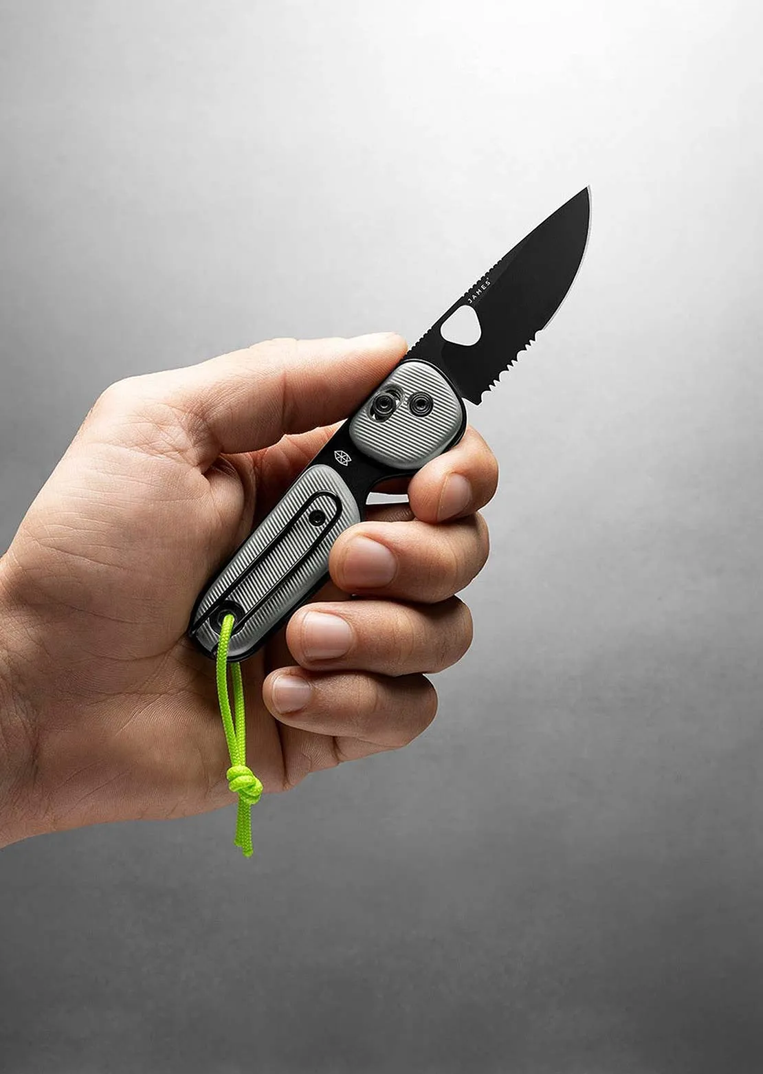 The James Brand Redstone Knife