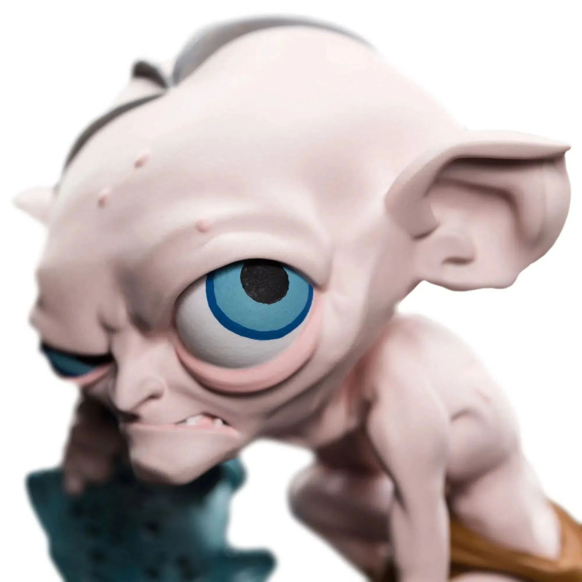 The Lord of the Rings - Gollum with Fish Figure - Weta Workshop - Mini Epics Series