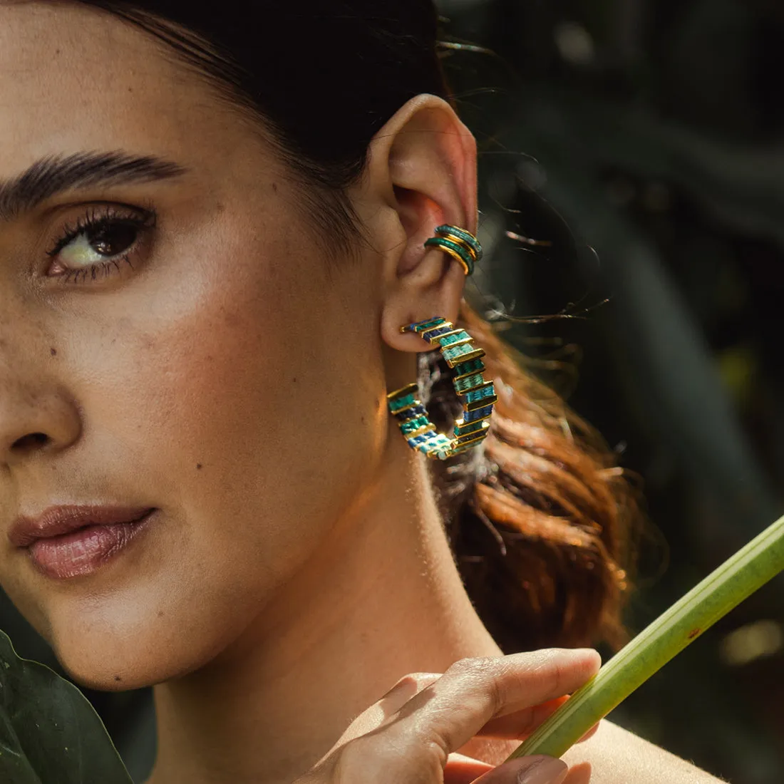 Tunez stud earrings