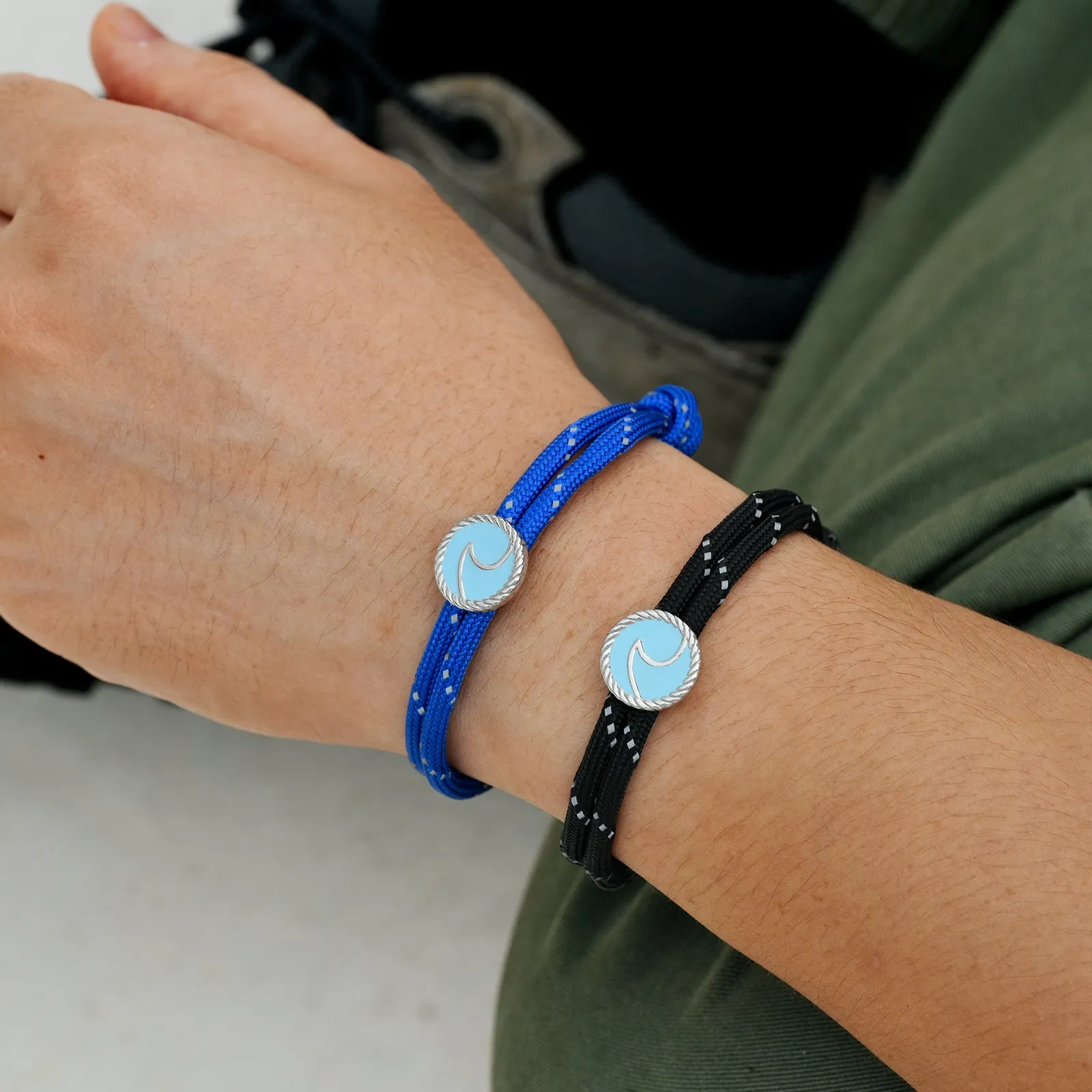 Wave Paracord Bracelet, Blue